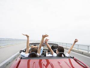 ハイラックスサーフ専門のプロショップ