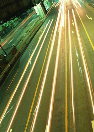 無駄を徹底排除した車検の実態とは