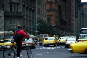 革新的なデジタルキーを採用した次世代レンタカーサービス「TANAAKKレンタカー」